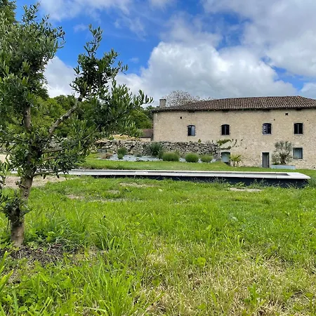 Villa Luxurious 18th Century French With Swimming Pool And Jacuzzi -villa Renovee Avec Jacuzzi Et Piscine